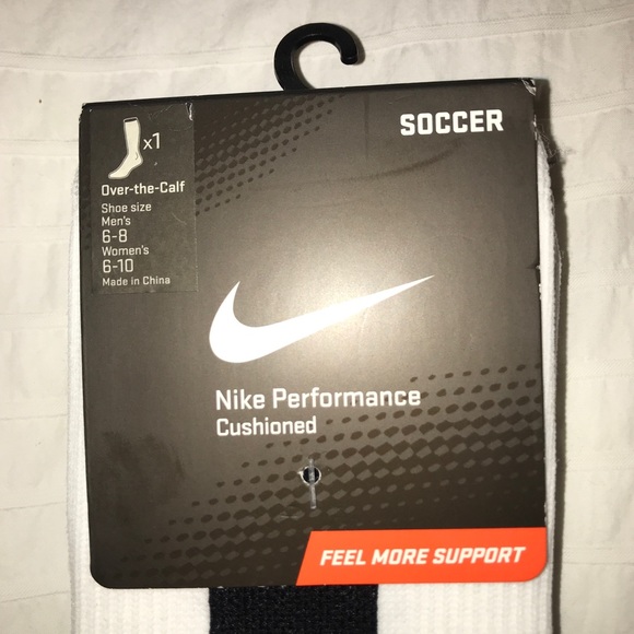 Nike Performance Cushioned Over-the-Calf Socks - Picture 2 of 4